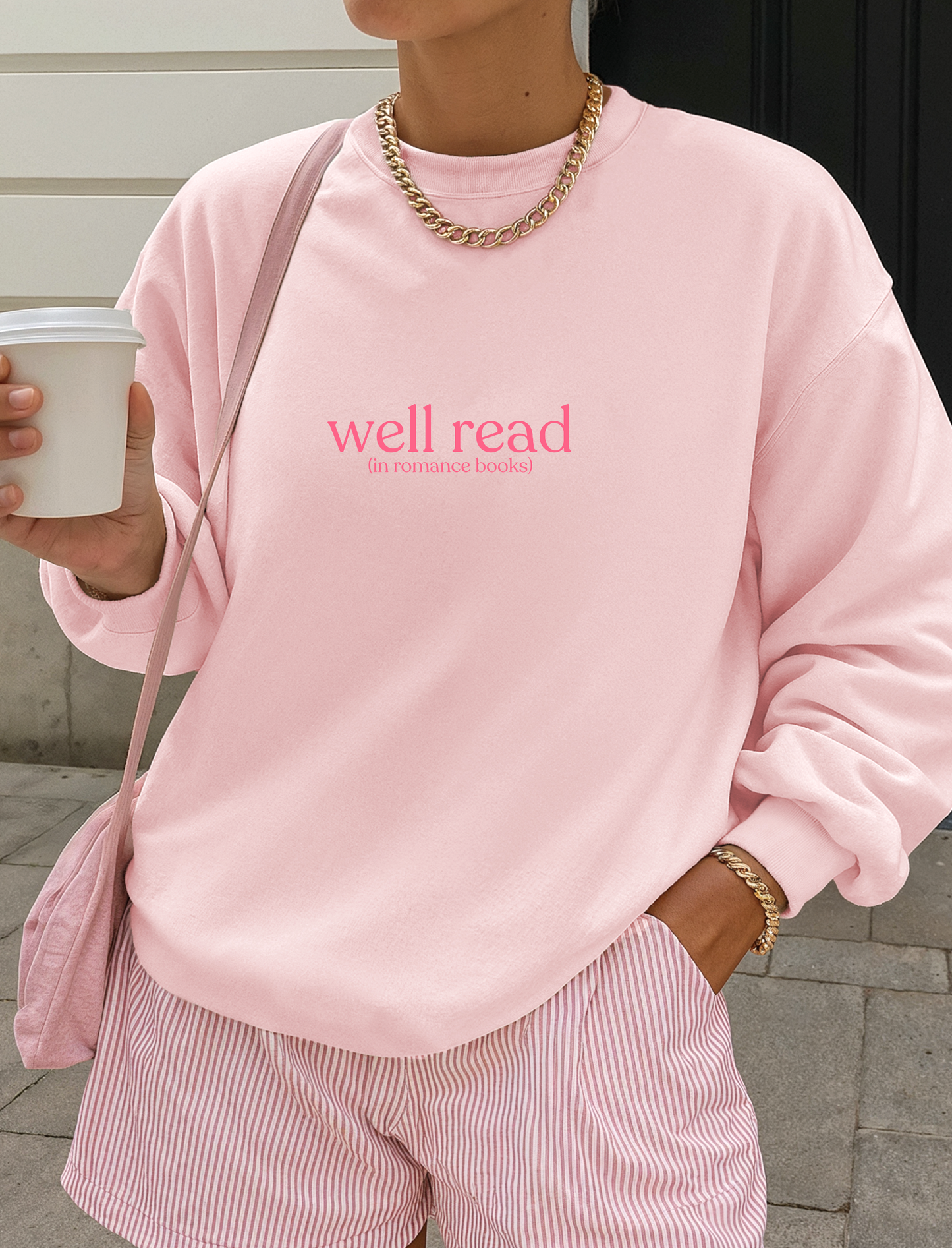 Well read (in romance books) Crewneck