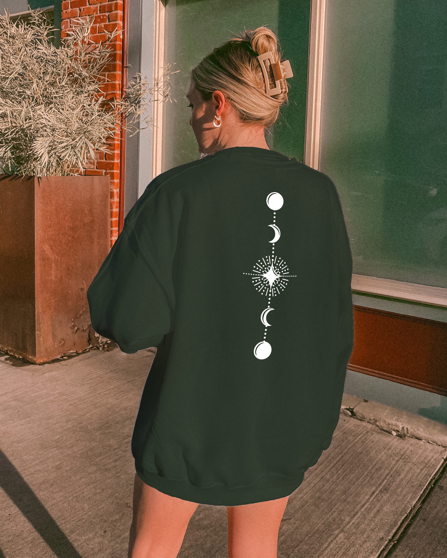 Feyres back tattoo Crewneck