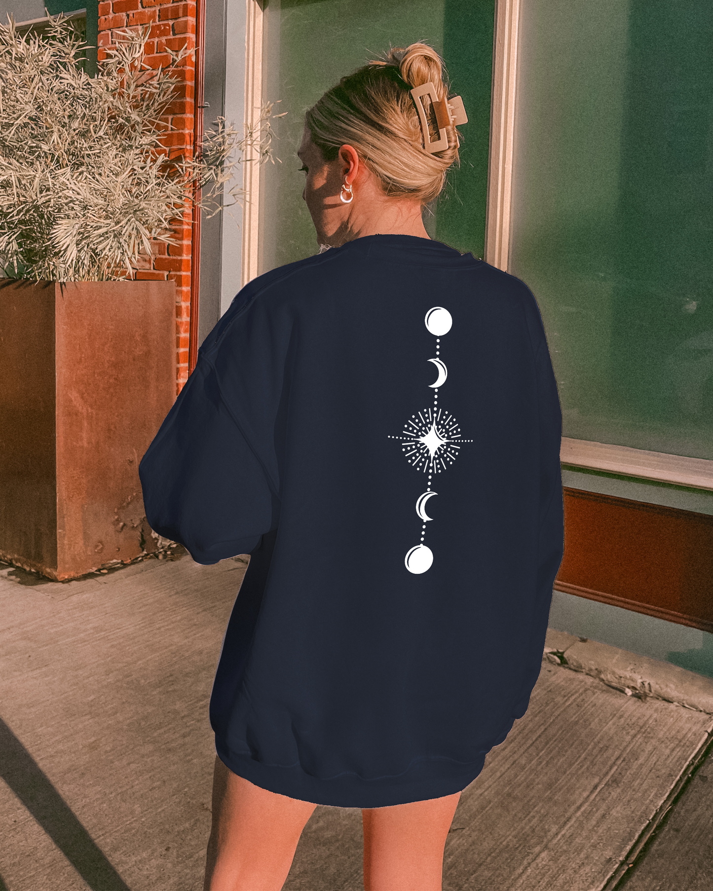 Feyres back tattoo Crewneck
